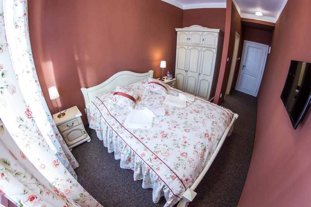 Penzion Altmayer Banská Štiavnica Exteriör bild