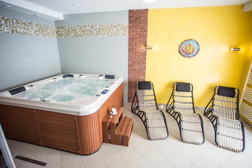 Penzion Altmayer Banská Štiavnica Exteriör bild